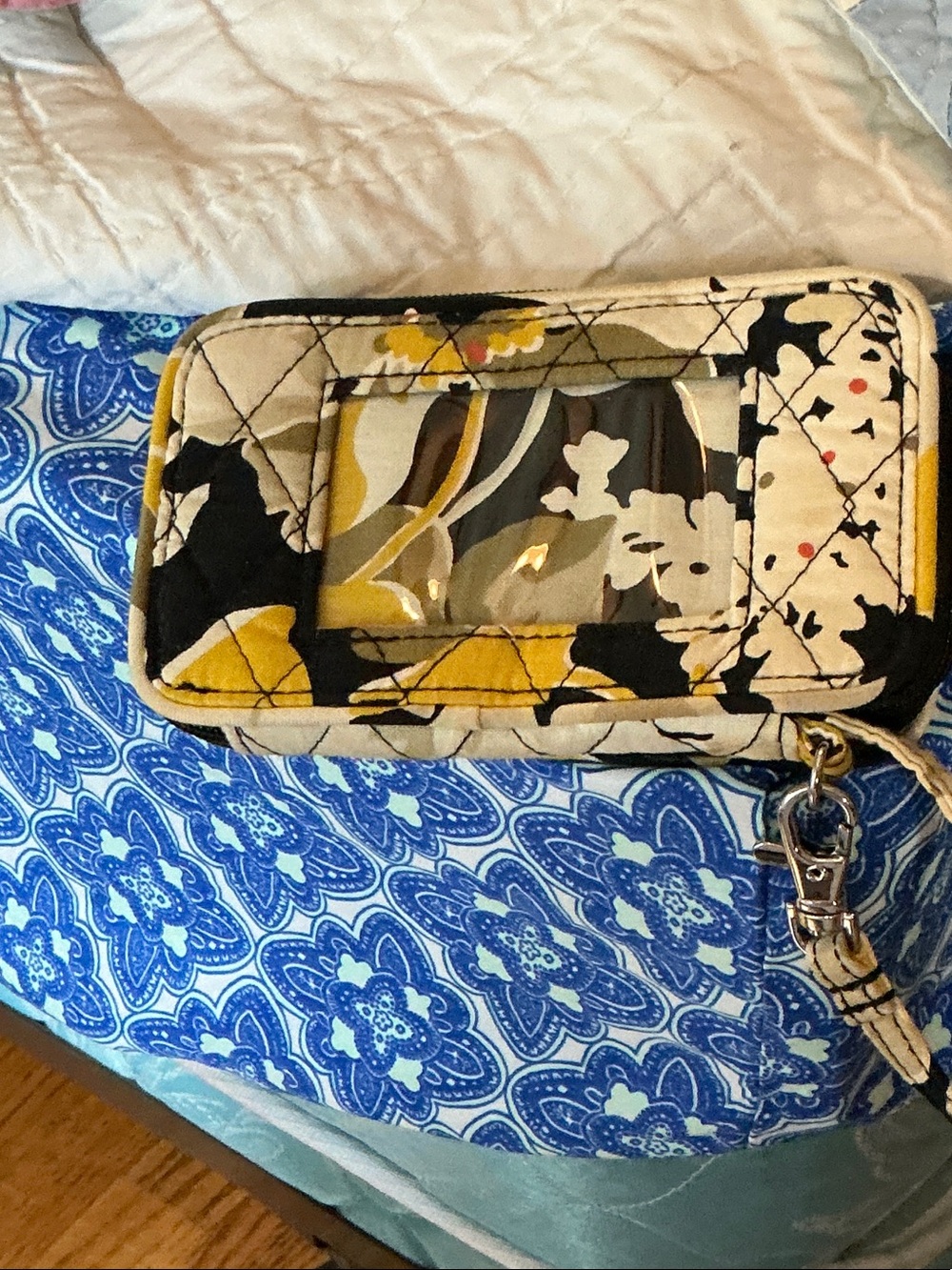 VERA Bradley Quilted Floral Wristlet Wallet in Dogwood pattern